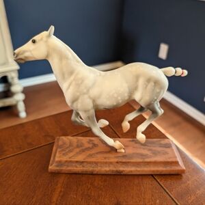 700594 Breyer Silver Comet, Polo Pony | 1994 Show Special W/ Certificate